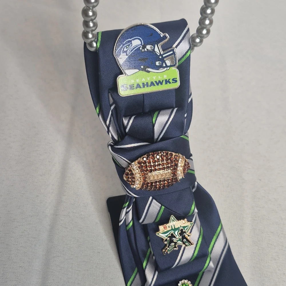 Handcrafted Luxury Fashion Necktie Necklace 📿 (Seattle Seahawks)